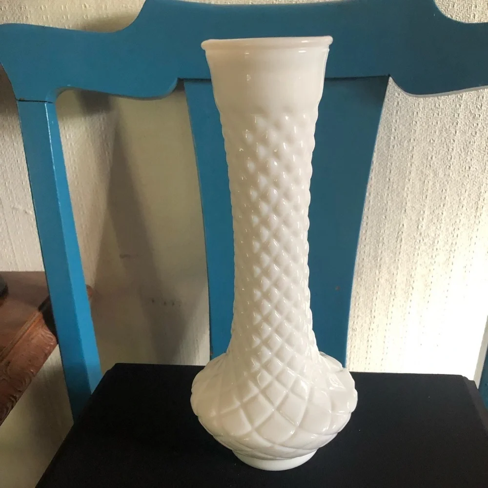 Vintage White Milk Glass Bud Vase